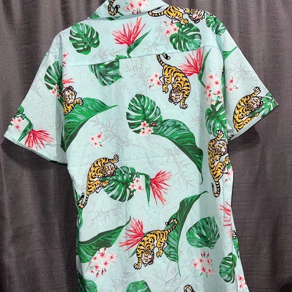 Good Vibes Hawaiian Shirt - Picture 4 of 4